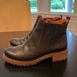 Pikolinos black ankle boots size 11